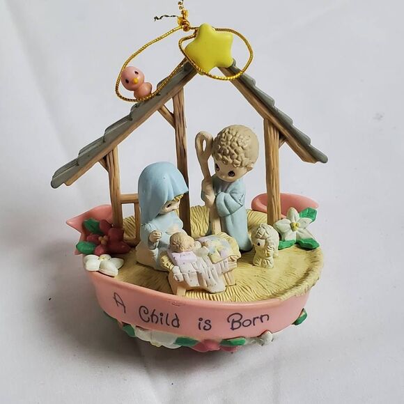 Precious Moments “A Child Is Born” Nativity Ornament – Baby Jesus Mary Joseph Sc - Picture 1 of 4